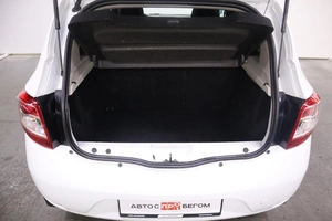Хэтчбек Renault Sandero 2017 года, 760000 рублей, Брянск