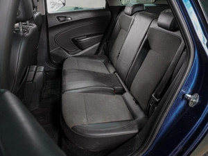 Универсал Opel Astra 2011 года, 899000 рублей, Воронеж