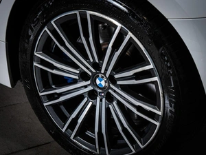 Седан BMW 3 серия 2019 года, 3399000 рублей, Волгоград