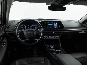 Седан Hyundai Sonata 2019 года, 2199046 рублей, Москва
