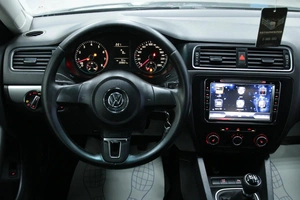 Седан Volkswagen Jetta 2011 года, 798000 рублей, Солонцы