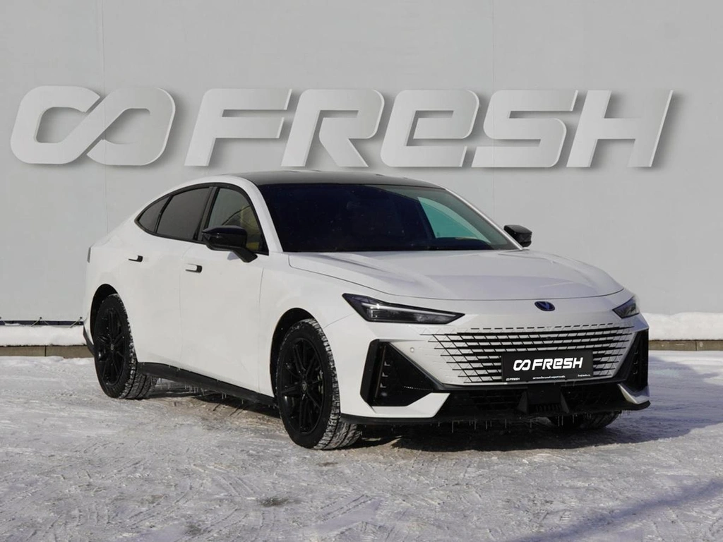 Лифтбек Changan UNI-V 2022 года, 2491000 рублей, Волгоград