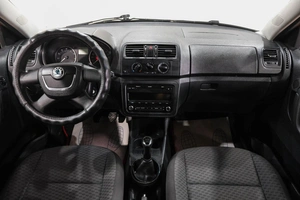 Универсал Skoda Fabia 2013 года, 479000 рублей, Новокузнецк