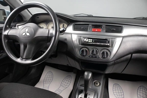 Седан Mitsubishi Lancer 2006 года, 549000 рублей, Оренбург