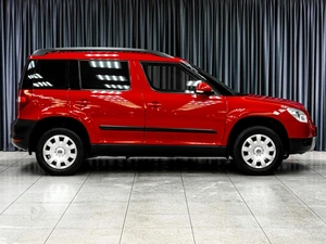 Внедорожник Skoda Yeti 2011 года, 720000 рублей, Тюмень