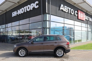Внедорожник Volkswagen Tiguan 2017 года, 2190000 рублей, Мирное