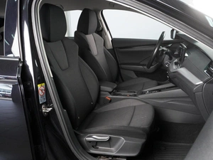 Лифтбек Skoda Octavia 2021 года, 1750000 рублей, Красный Пахарь
