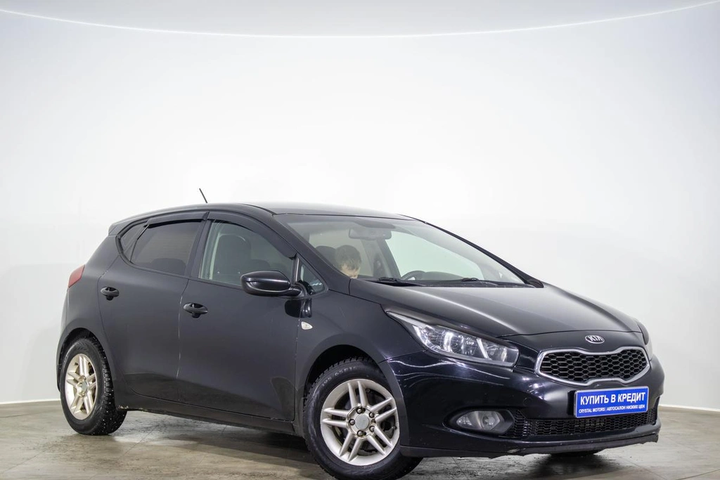 Хетчбэк Kia Ceed 2012 года, 1039000 рублей, Оренбург
