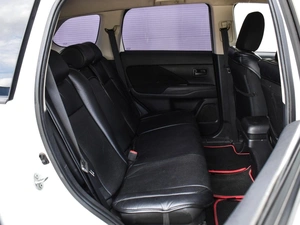 Внедорожник Mitsubishi Outlander 2014 года, 1550000 рублей, Краснодар