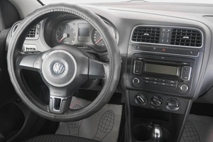 Седан Volkswagen Polo 2011 года, 799000 рублей, Кемерово