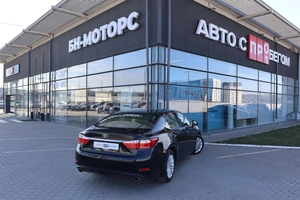 Седан Lexus ES 2014 года, 2500000 рублей, Мирное