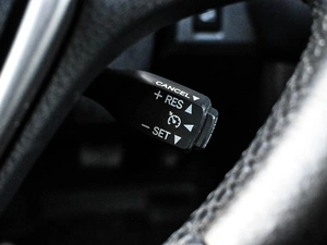 Внедорожник Toyota RAV4 2013 года, 1859000 рублей, Кирилловка