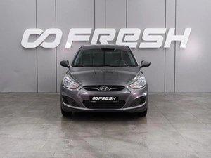 Седан Hyundai Solaris 2013 года, 899000 рублей, Воронеж