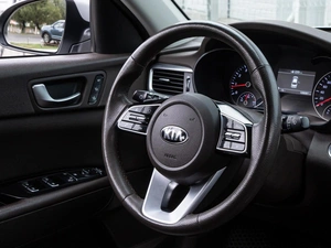 Седан Kia Optima 2019 года, 2038000 рублей, Волгоград