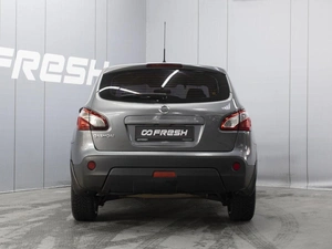 Внедорожник Nissan Qashqai 2013 года, 1100000 рублей, Омск