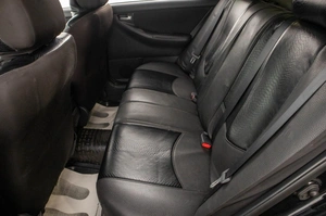 Седан Toyota Corolla 2006 года, 799000 рублей, Барнаул