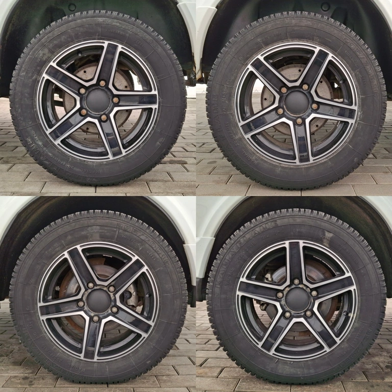 Фото