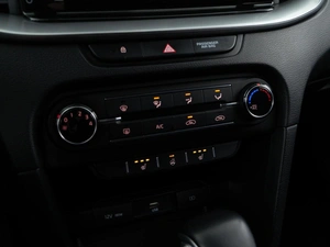 Универсал Kia Ceed 2020 года, 1917444 рублей, Москва