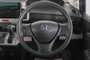 Минивэн Honda Freed 2010 года, 999000 рублей, Кемерово