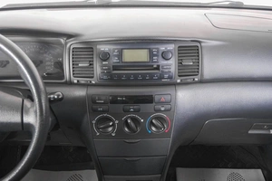 Седан Toyota Corolla 2005 года, 499000 рублей, Кемерово