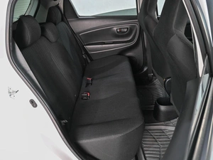 Хетчбэк Toyota Vitz 2018 года, 1179000 рублей, Ростов-на-Дону