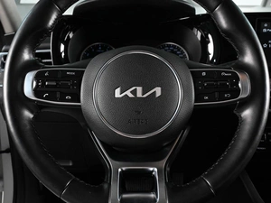 Седан Kia K5 2021 года, 2335000 рублей, Аксай