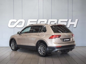 Внедорожник Volkswagen Tiguan 2018 года, 2660000 рублей, Муром