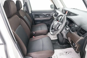 Минивэн Toyota Roomy 2022 года, 929000 рублей, Красноярск