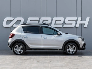 Хетчбэк Renault Sandero Stepway 2019 года, 1070000 рублей, Краснодар