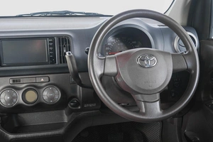 Хетчбэк Toyota Passo 2015 года, 989000 рублей, Кемерово