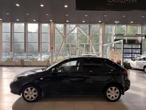 Хэтчбек Chevrolet Lacetti 2011 года, 715000 рублей, Орёл