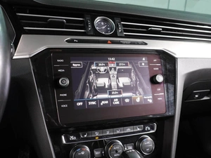 Седан Volkswagen Passat 2018 года, 2300000 рублей, Воронеж