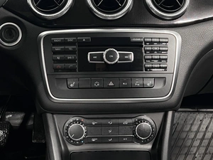 Седан Mercedes-benz CLA-класс 2014 года, 1659900 рублей, Казань