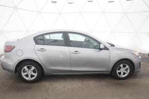 Седан Mazda 3 2010 года, 810000 рублей, Орёл