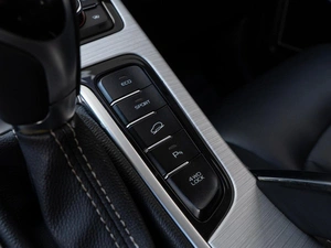 Внедорожник Geely Atlas 2018 года, 1420000 рублей, Волгоград