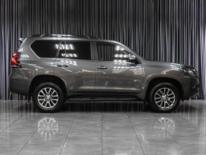 Внедорожник Toyota Land Cruiser Prado 2017 года, 3777000 рублей, Тюмень
