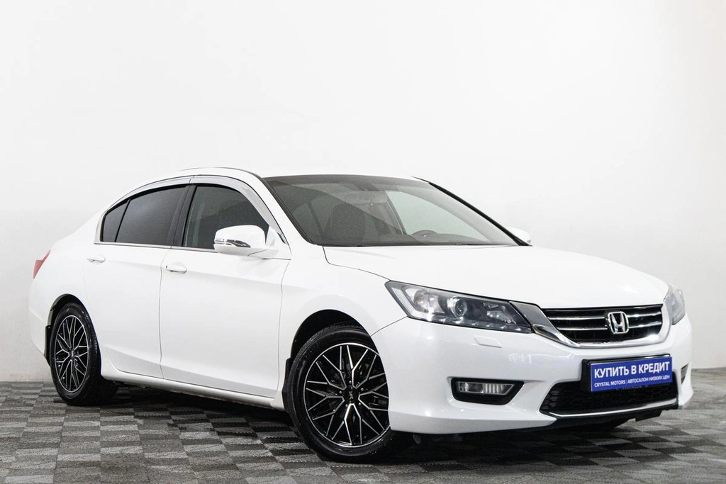 Седан Honda Accord 2013 года, 1759000 рублей, Сургут