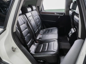 Внедорожник Volkswagen Touareg 2011 года, 2119000 рублей, Тюмень