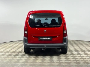 Минивэн Peugeot Rifter 2019 года, 2199900 рублей, Казань