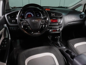 Хетчбэк Kia Ceed 2015 года, 1129000 рублей, Воронеж