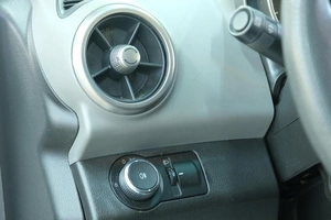 Хетчбэк Chevrolet Aveo 2013 года, 679000 рублей, Омск