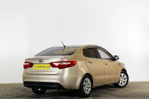 Седан Kia Rio 2013 года, 669000 рублей, Тюмень