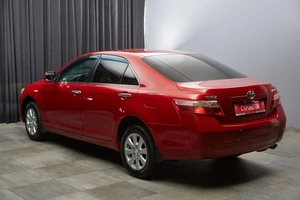 Седан Toyota Camry 2006 года, 877000 рублей, Красноярск