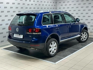 Внедорожник Volkswagen Touareg 2008 года, 1995000 рублей, Красноярск