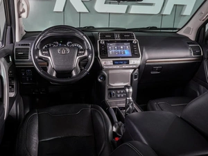 Внедорожник Toyota Land Cruiser Prado 2020 года, 6849000 рублей, Воронеж
