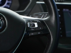 Внедорожник Volkswagen Tiguan 2018 года, 3098055 рублей, Москва