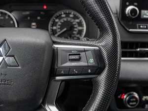 Внедорожник Mitsubishi Outlander 2022 года, 3750000 рублей, Краснодар