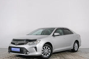 Седан Toyota Camry 2016 года, 1979000 рублей, Красноярск