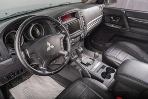 Внедорожник Mitsubishi Pajero 2011 года, 2139000 рублей, Томск