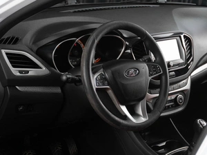 Универсал ВАЗ (LADA) Vesta Cross 2019 года, 1019000 рублей, Тюмень